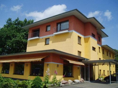 Hotel Friedrichs Neumünster Exterior foto